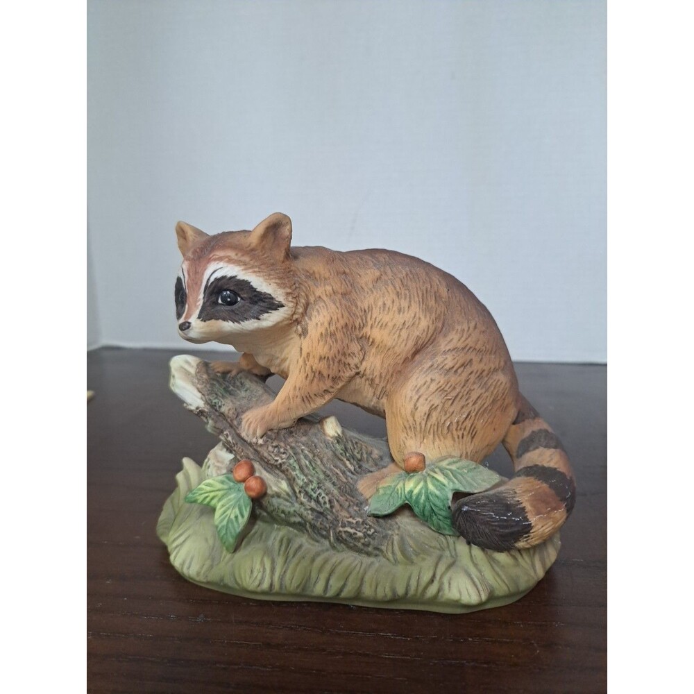 Vintage Raccoon On A Log GG113 Porcelain Bisque Figurine Made In Mexico